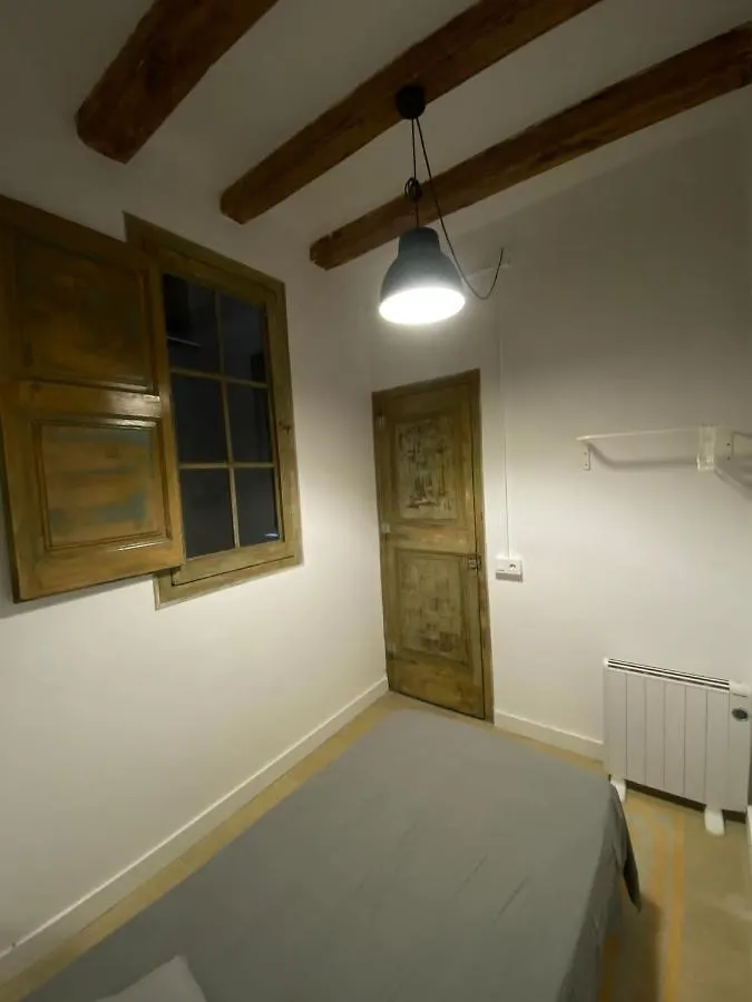 Spacious Modern Apartment In The Vibrant El Raval 巴塞罗那