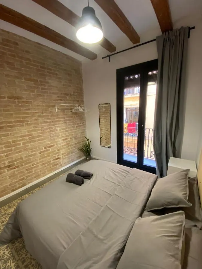 Spacious Modern Apartment In The Vibrant El Raval 巴塞罗那 0*,  西班牙